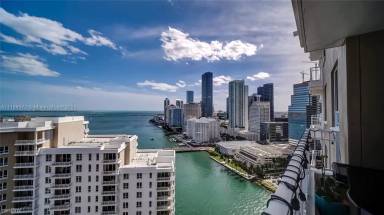 Main picture of Courts Brickell Key