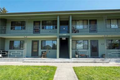 Main picture of 730 Willow St