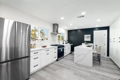 Main picture of 3567 Mount Everest Blvd