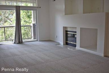 Main picture of 822 Swallowtail Ct