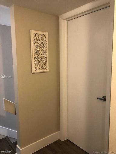 Main picture of 9365 Fontainebleau Blvd