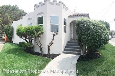 Main picture of 7800 Arthur St