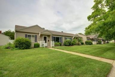Main picture of Fairlawn Village Townhomes