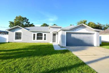 Main picture of 3 Lancelot Dr