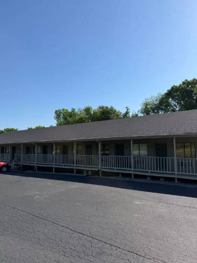 Main picture of 490 Haygood Rd