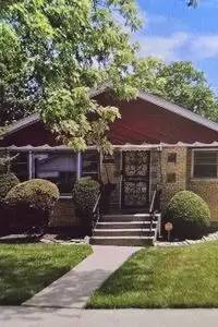 Main picture of 15639 Ingleside Ave