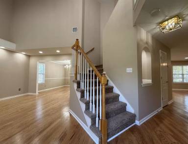 Main picture of 782 Michelle Dr