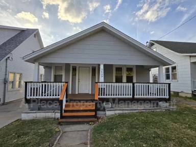 Main picture of 3439 Charlack Ave