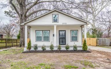 Main picture of 2950 Southern Ave