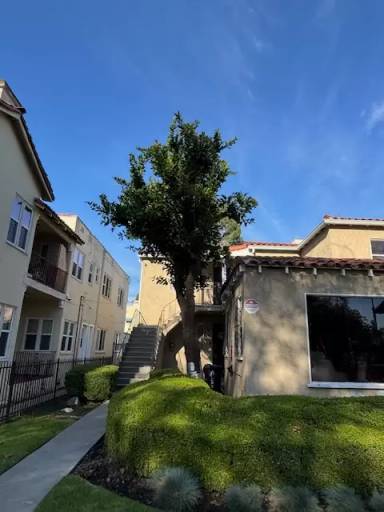 Main picture of 4259 1/2 Garthwaite Ave