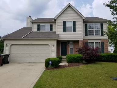 Main picture of 8632 Oak Creek Dr