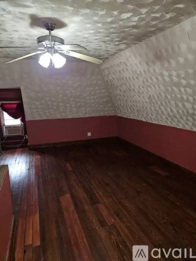 Main picture of 1920 Fairview Ave