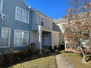 Main picture of 4432 Stockbridge Ct