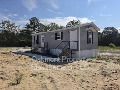 Main picture of 212 Rosewood Dr