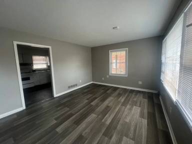 Main picture of 605 Jackson St