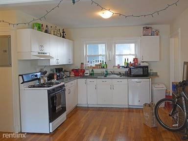 Main picture of 51 Pinckney St