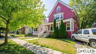 Main picture of 808 E Ann St
