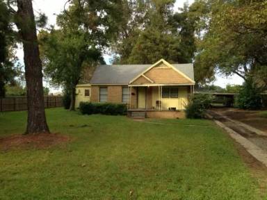 Main picture of 113 Y Jean St