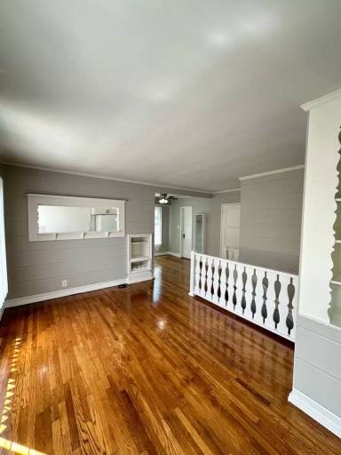 Main picture of 103 Bay Shore Ave