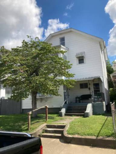 Main picture of 418 Wyoming St