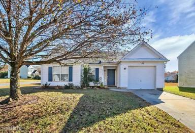 Main picture of 10324 Roundleaf Dr