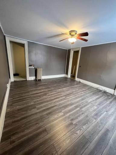 Main picture of 3212 East Ave