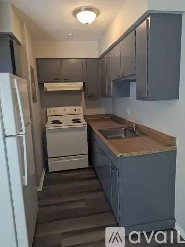 Main picture of 1 Claremont Pl