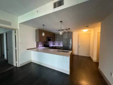 Main picture of 3700 Bird Rd