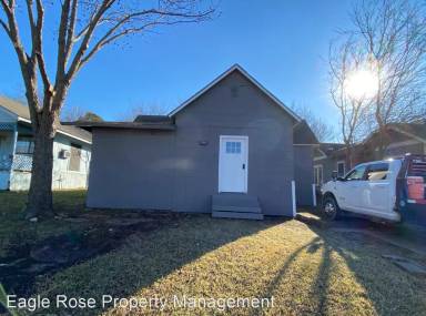 Main picture of 1324 W Morton St