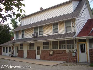 Main picture of 606 W Carroll St
