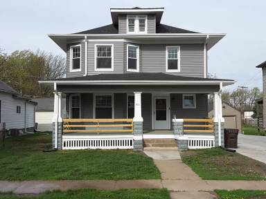 Main picture of 907 N 29th St