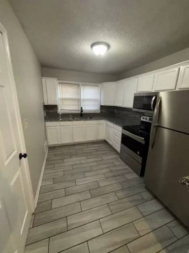 Main picture of 5906 E 99th Ter