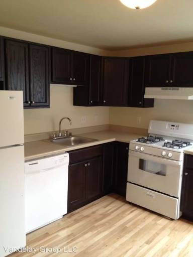 Main picture of 3854 N Morris Blvd