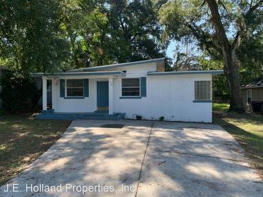 Main picture of 7936 India Ave