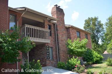 Main picture of 104 E Green Meadows Rd