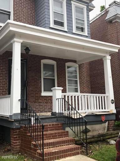 Main picture of 310 W 26th St