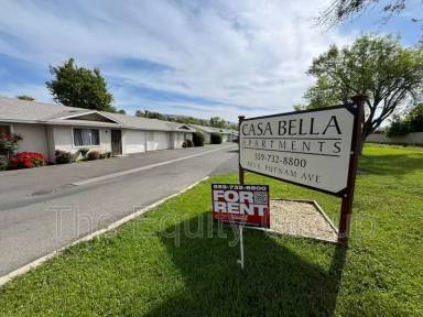 Main picture of 885 E Putnam Ave