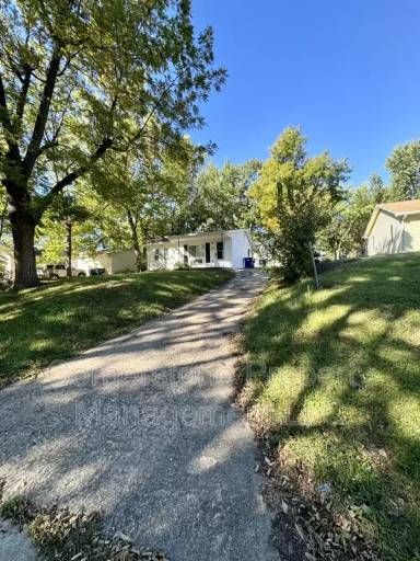 Main picture of 1135 Spruce St