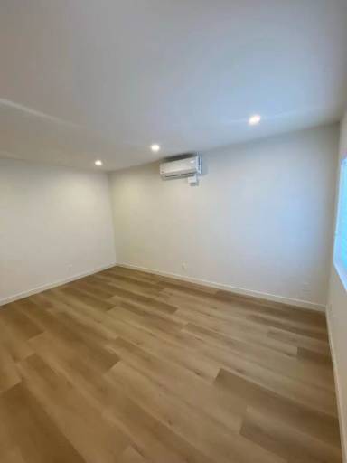 Main picture of 833 W Duarte Rd