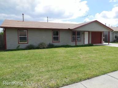 Main picture of 2212 Lafayette Dr