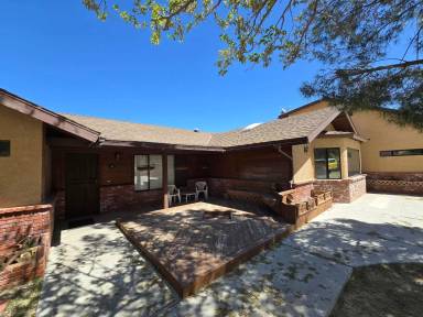 Main picture of 53232 Wyandot Rd