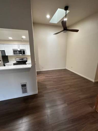 Main picture of 215 100th St SW