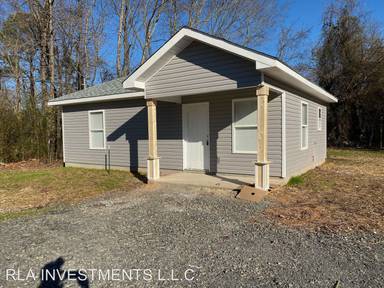 Main picture of 708 Cotton Rd