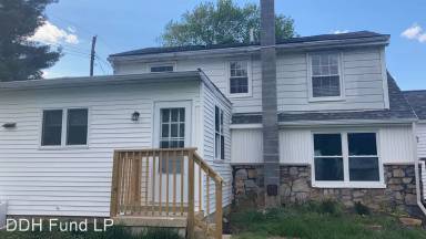 Main picture of 290 Watson Ave