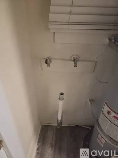 Main picture of 4052 S Normandie Ave