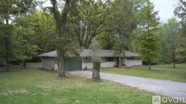 Main picture of 3443 Tree Court Ln