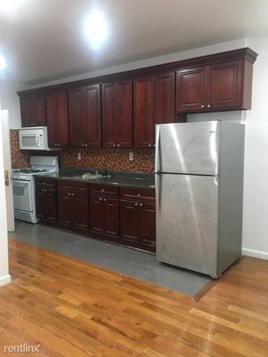 Main picture of 546 Van Siclen Ave