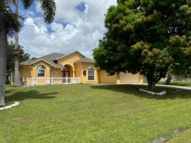 Main picture of 3598 SW Foremost Dr