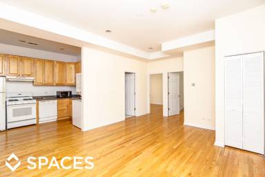 Main picture of 1325 W Wrightwood Ave