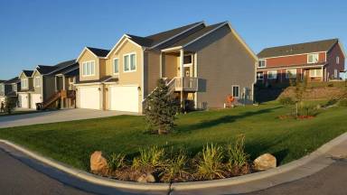 Main picture of 5808 Anna Ave